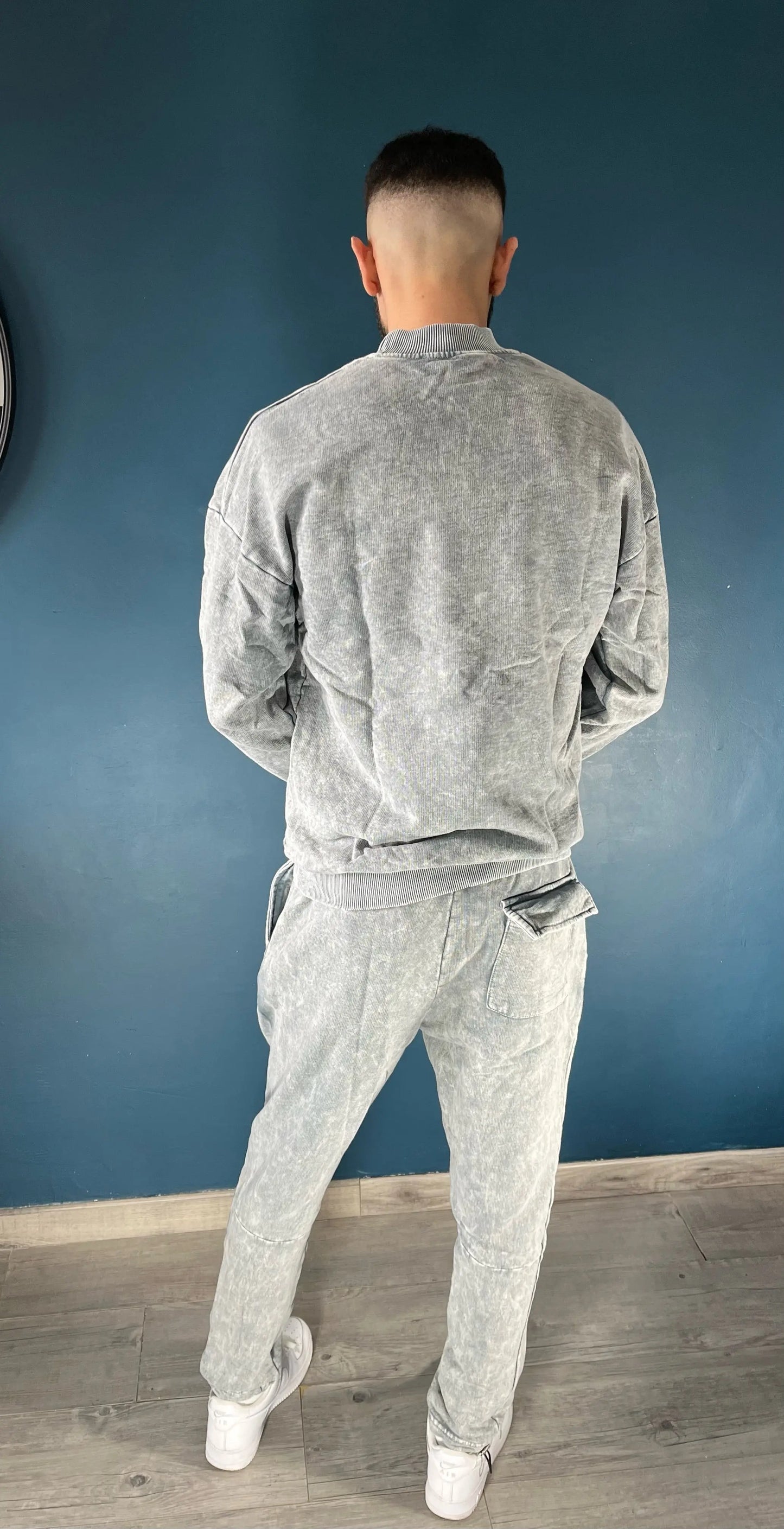 Ensemble "MOOD" - GRIS (Pull/Jogging) THE ONE STORE