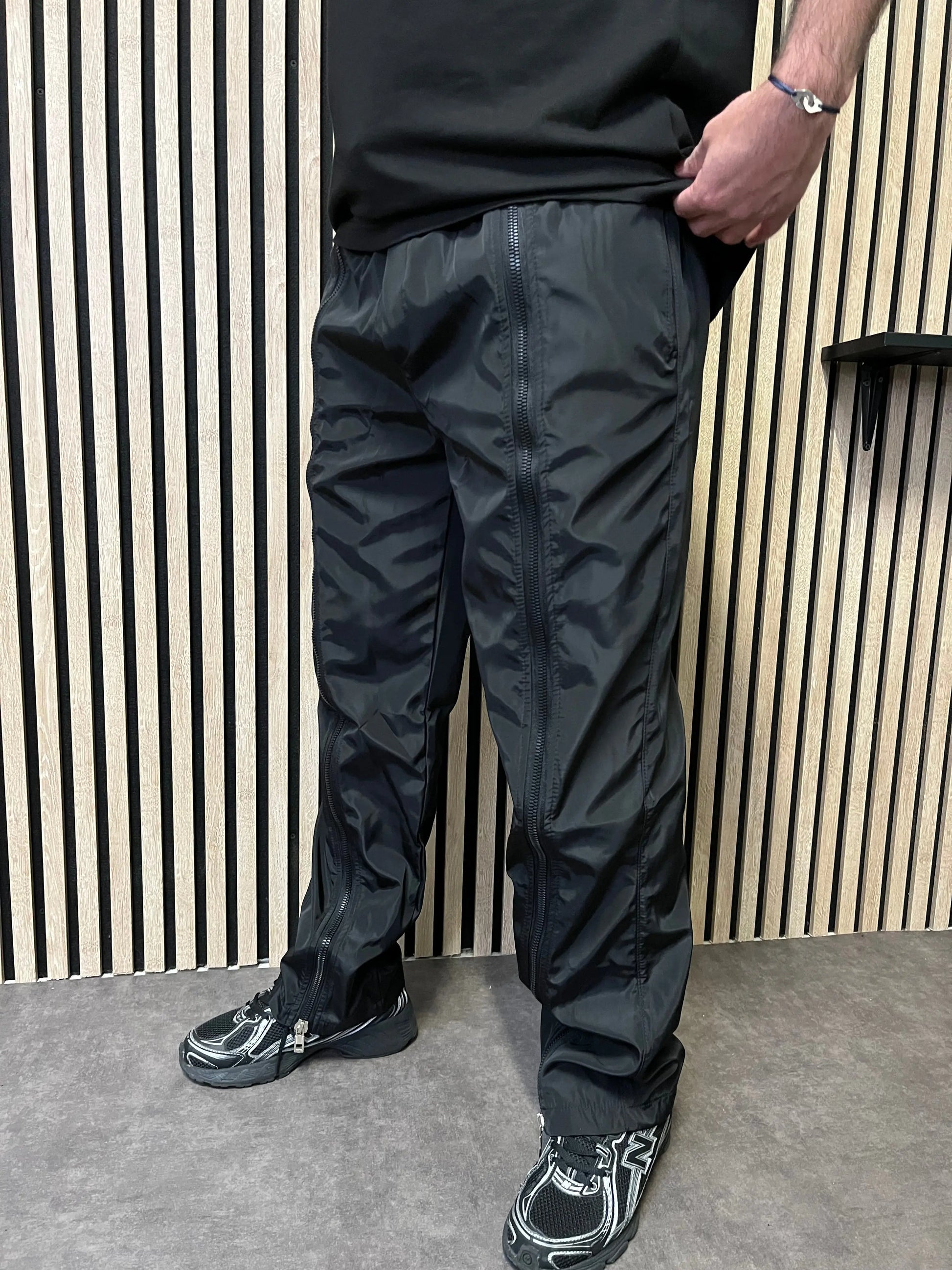 Jogging kway noir long zip THE ONE STORE